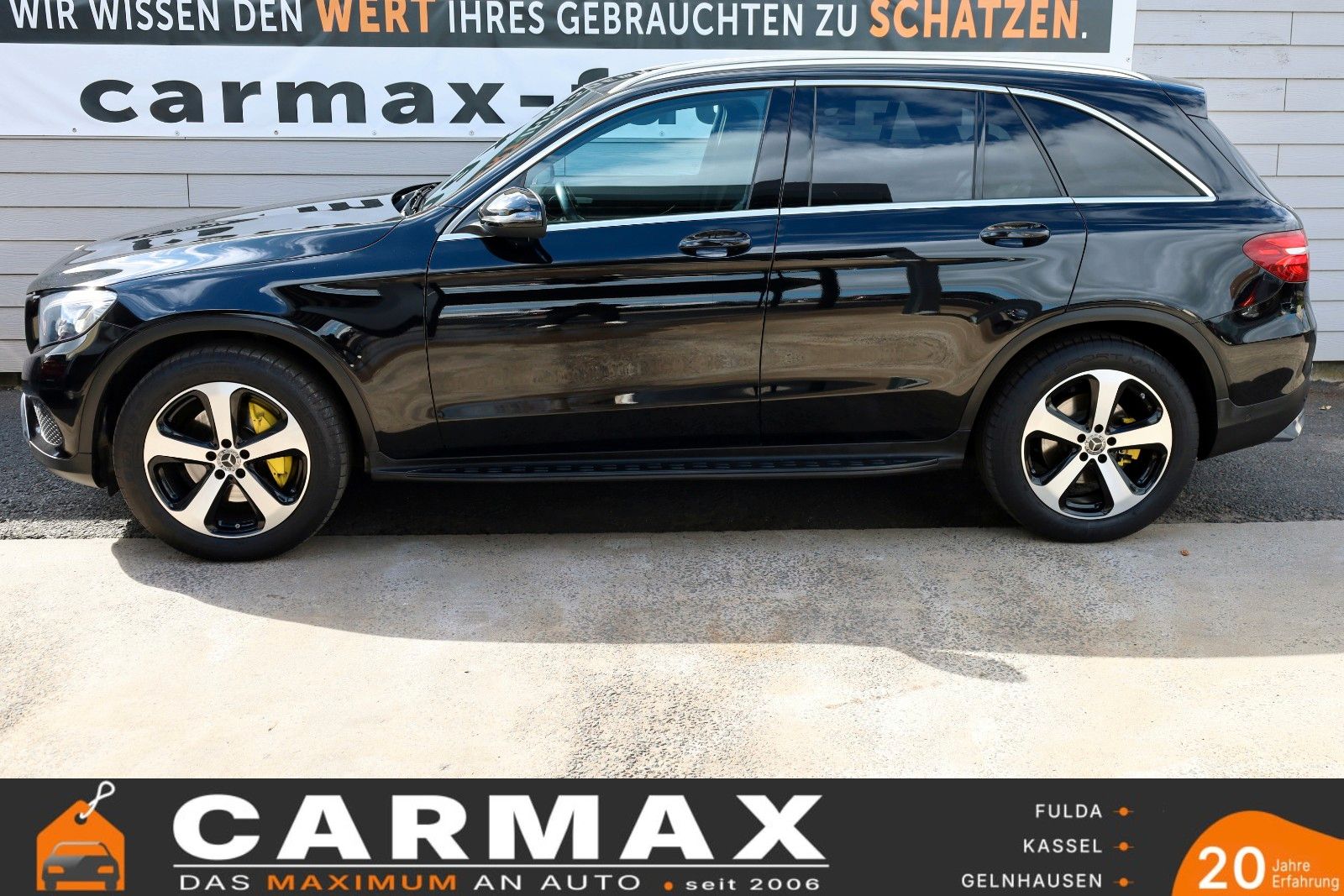 Fahrzeugabbildung Mercedes-Benz GLC 250d 4M AMG Int. Leder,Navi,LED,Panorama,+WR