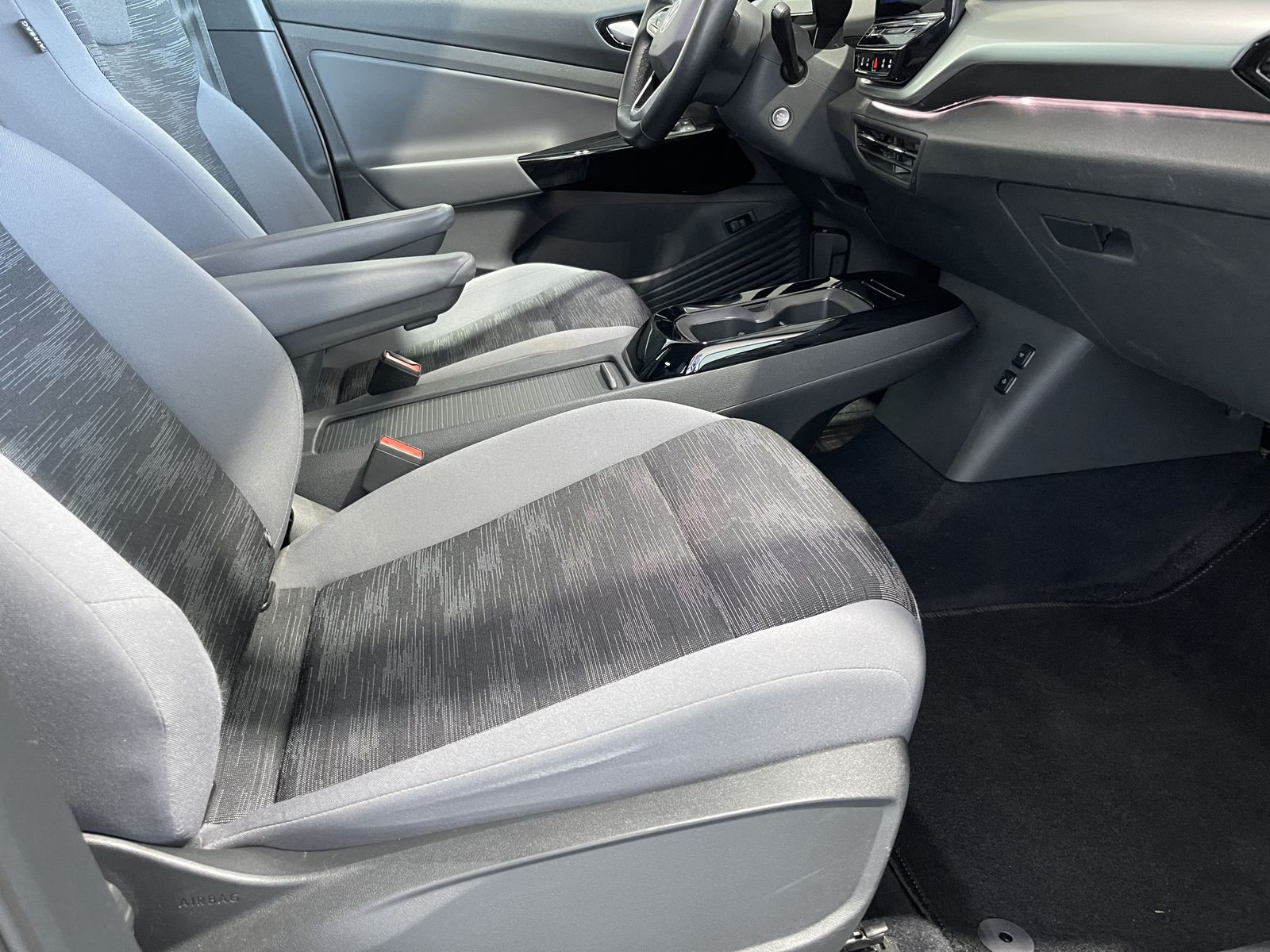 Fahrzeugabbildung Volkswagen ID.4 Pro Performance 150 kW**WP*Fahrschule*