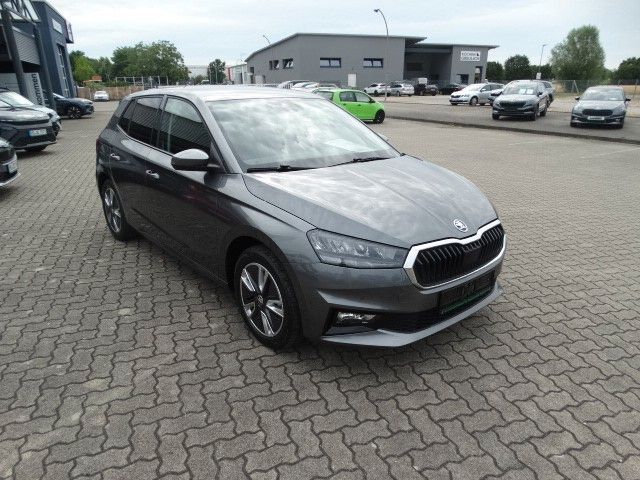 ŠKODA Fabia Fabia Ambition 1.0 TSI – Bild 6 von 19