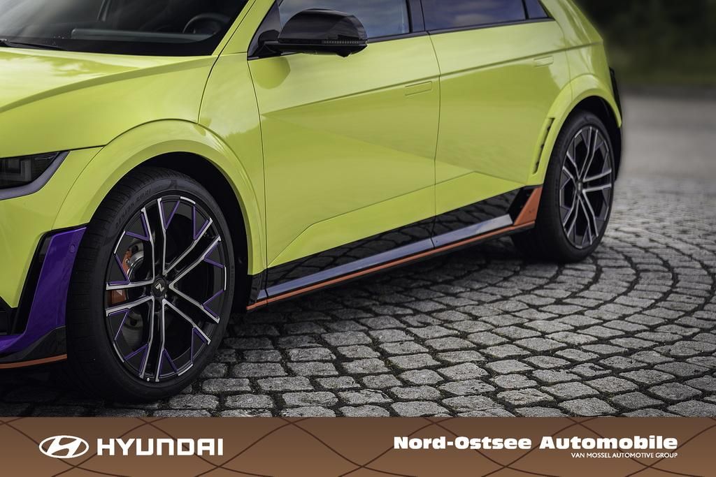Fahrzeugabbildung Hyundai IONIQ 5 N SUNBIRD YELLOW el.Heck Navi