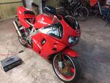 Honda CBR 900 RR - Angebote