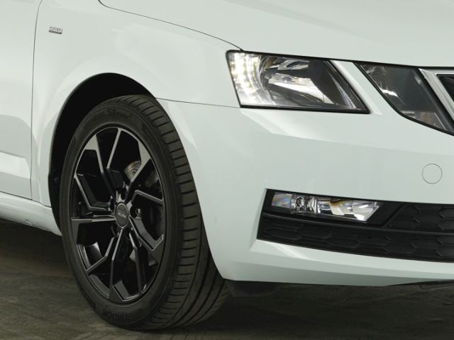Octavia COMBI CLEVER TSI+ANHÄNGERKUPPLUNG+SITZHE