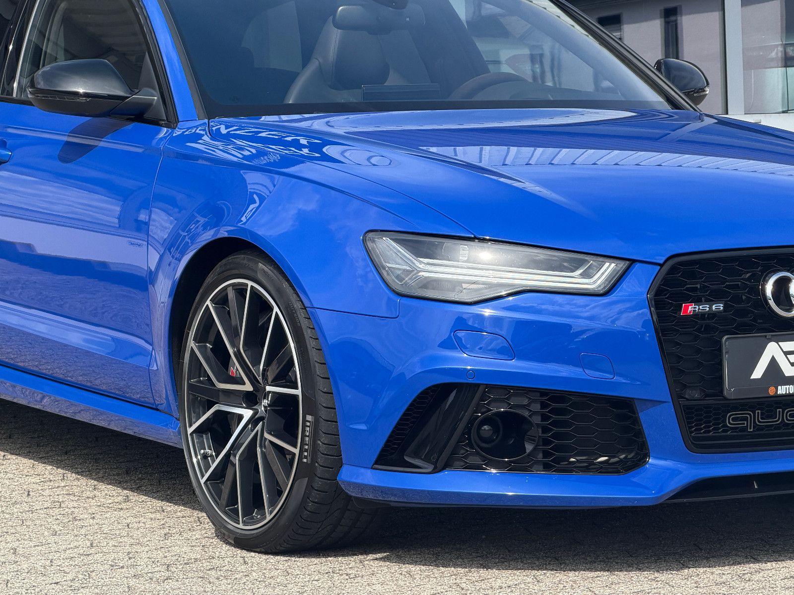 Fahrzeugabbildung Audi RS 6 Avant 4.0 TFSI/ performance/NOGARO- 1-150