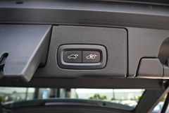 Fahrzeugabbildung Volvo XC60 B5 D AWD Autom. R-Design*STDHZG*PANO*H&K