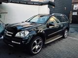 Mercedes-Benz GL 450 CDI 4MATIC - Luxus-SU... - : Geländewagen, Luxus