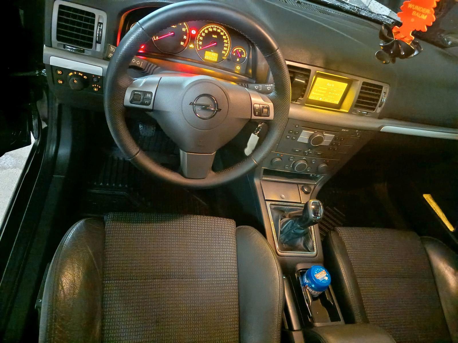 Opel Signum 2007 — photo 5