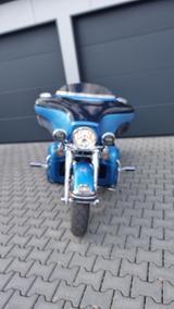Harley-Davidson Elektra Glide,Radio,Koffer - Harley-Davidson Motorräder in Mainz