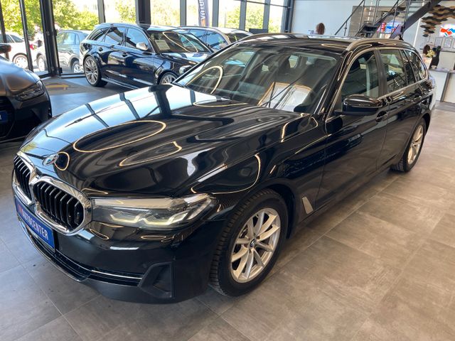 BMW 520 Touring 520 d *1.HAND*HUD*NAVI*KAM*LED*AHK*