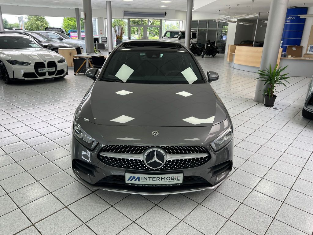 Mercedes-Benz A 200 7G-DCT*AMG*LED*PANO*KAM*MBUX*