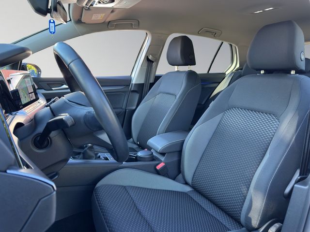 Golf VIII 2.0 TDI Active SHZ KAMERA NAVI ACC LED