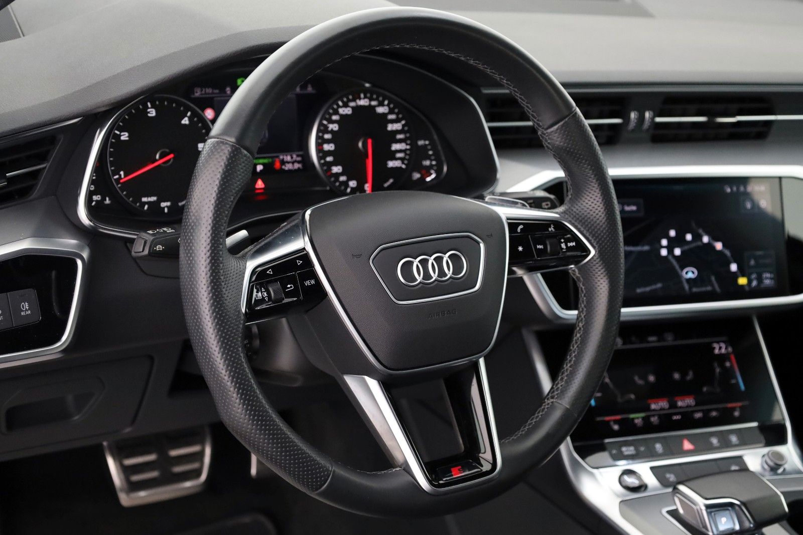 Fahrzeugabbildung Audi A6 Avant 40TDI S Line T.Leder,Navi,LED,Kamera,WR