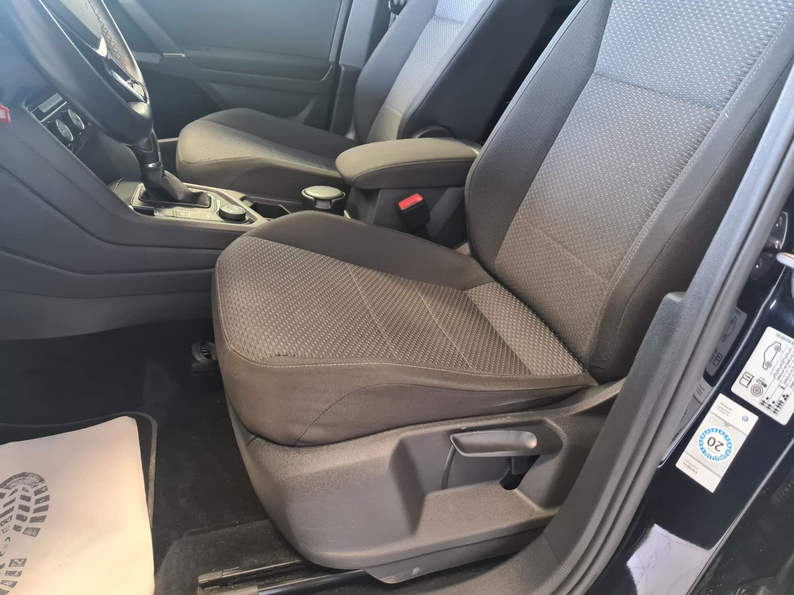 Fahrzeugabbildung Volkswagen Tiguan Allspace Comfortline 4Motion / NAVI / AHK