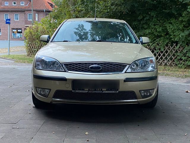 Ford Mondeo 2005. 1.8 !