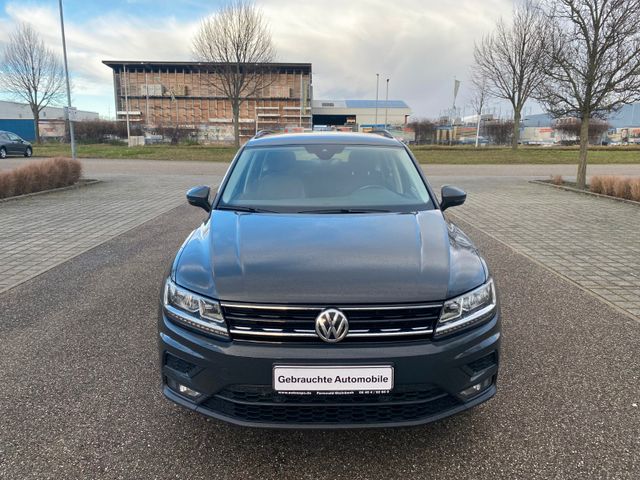 Volkswagen Tiguan Comfortline 4Motion,LED,Navi,PDC,18Zoll.