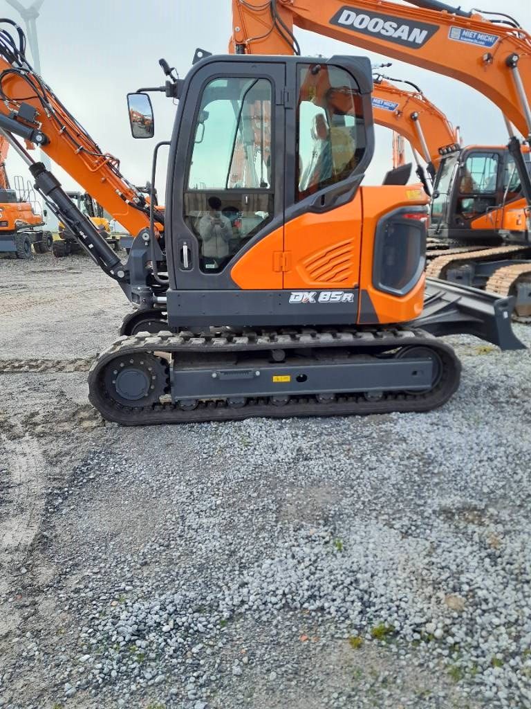 Fahrzeugabbildung Doosan DX 85 R-7 Verstellausleger Vorführmaschine