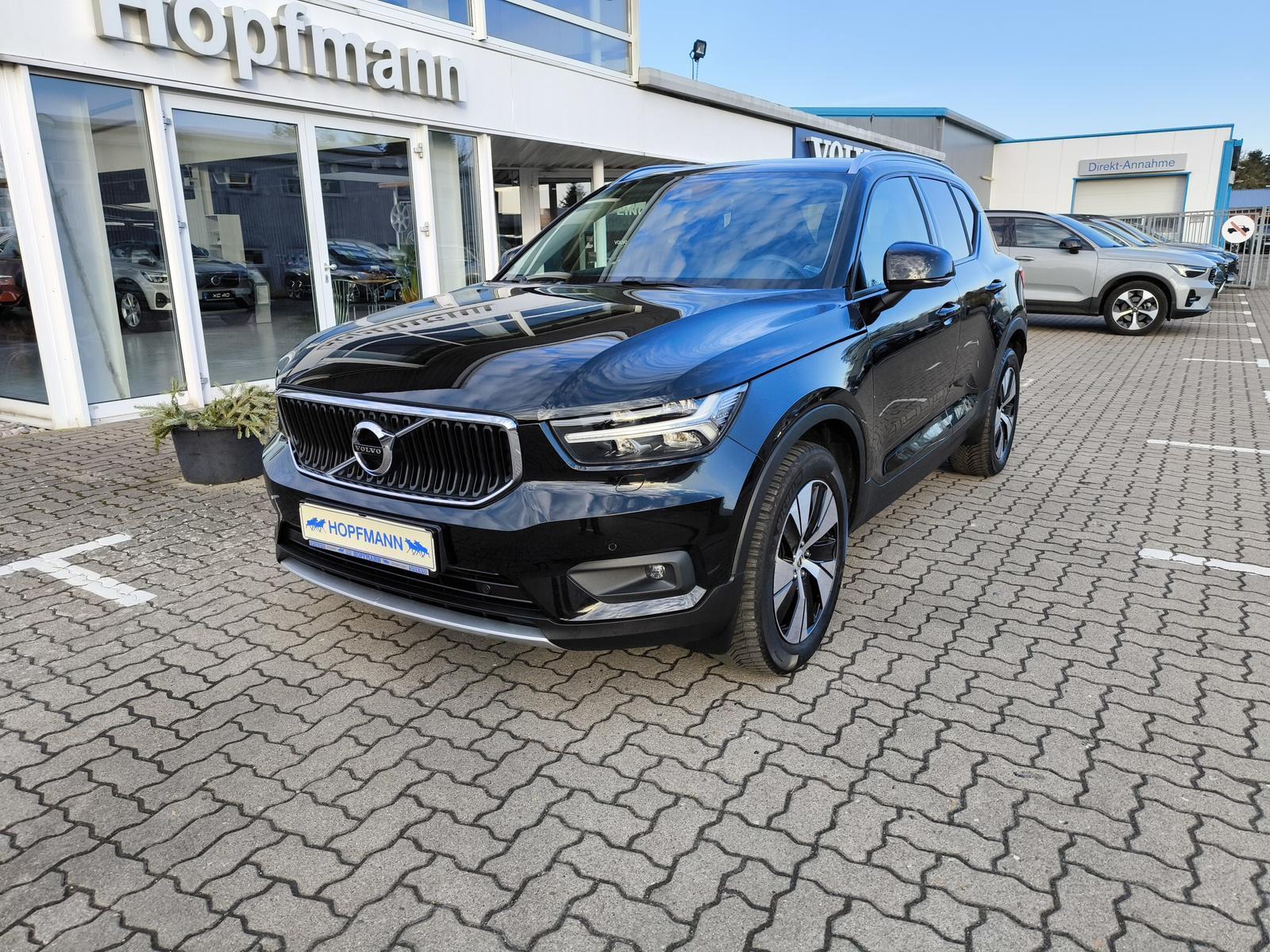 Volvo XC40 T3 Momentum Pro Navi / ACC / Kamera