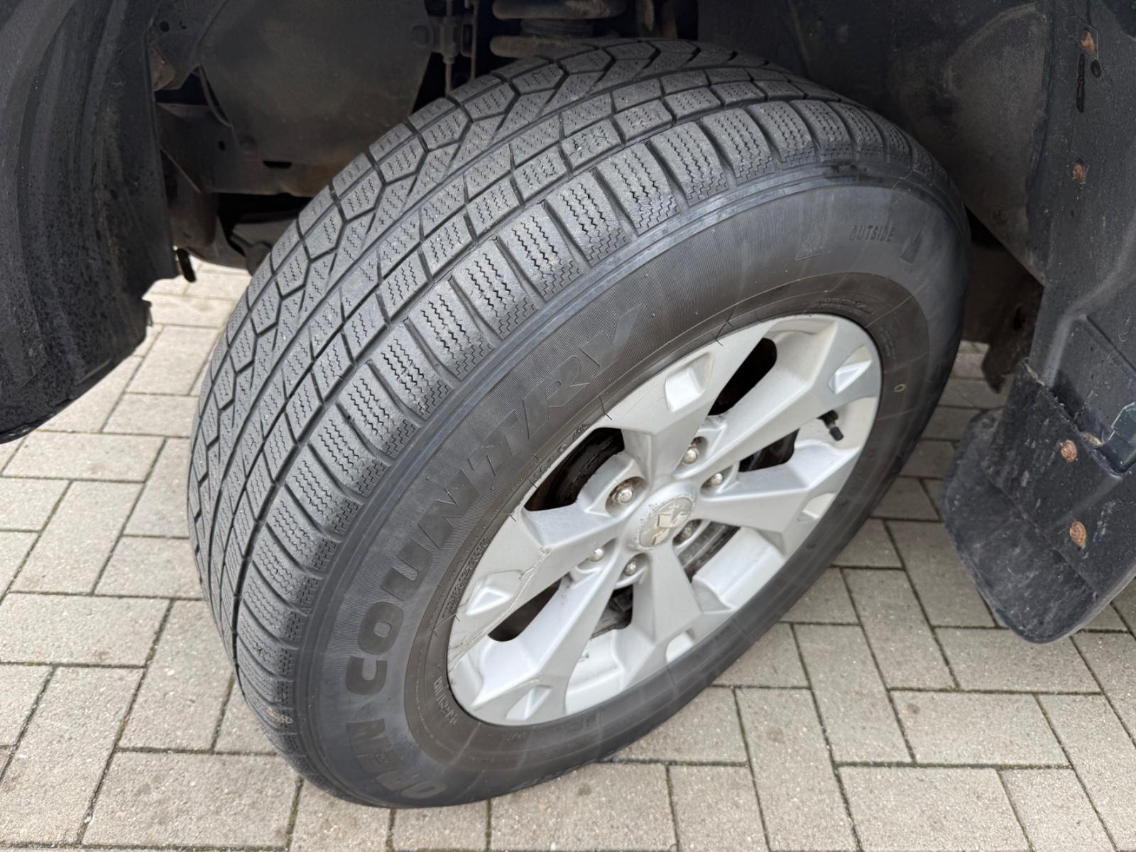 Mitsubishi L200 Intense 2.5 Doppelkabine 4WD /KLIMA/4x4/