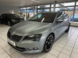 Skoda Superb Combi Style 4x4*Xenon*Leder*Navi*Kamera* - Skoda Superb mit Benzin-Antrieb: Kombi, Automatik