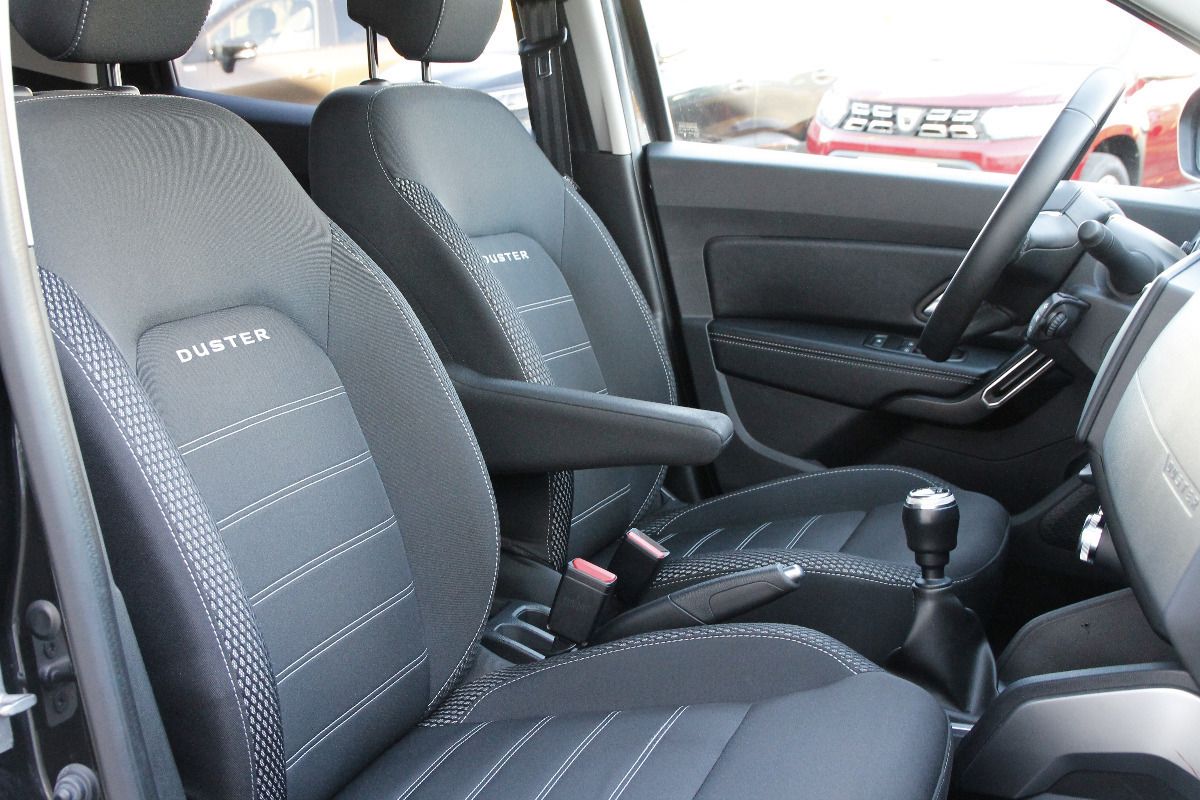 Fahrzeugabbildung Dacia Duster Sondermodell Adventur