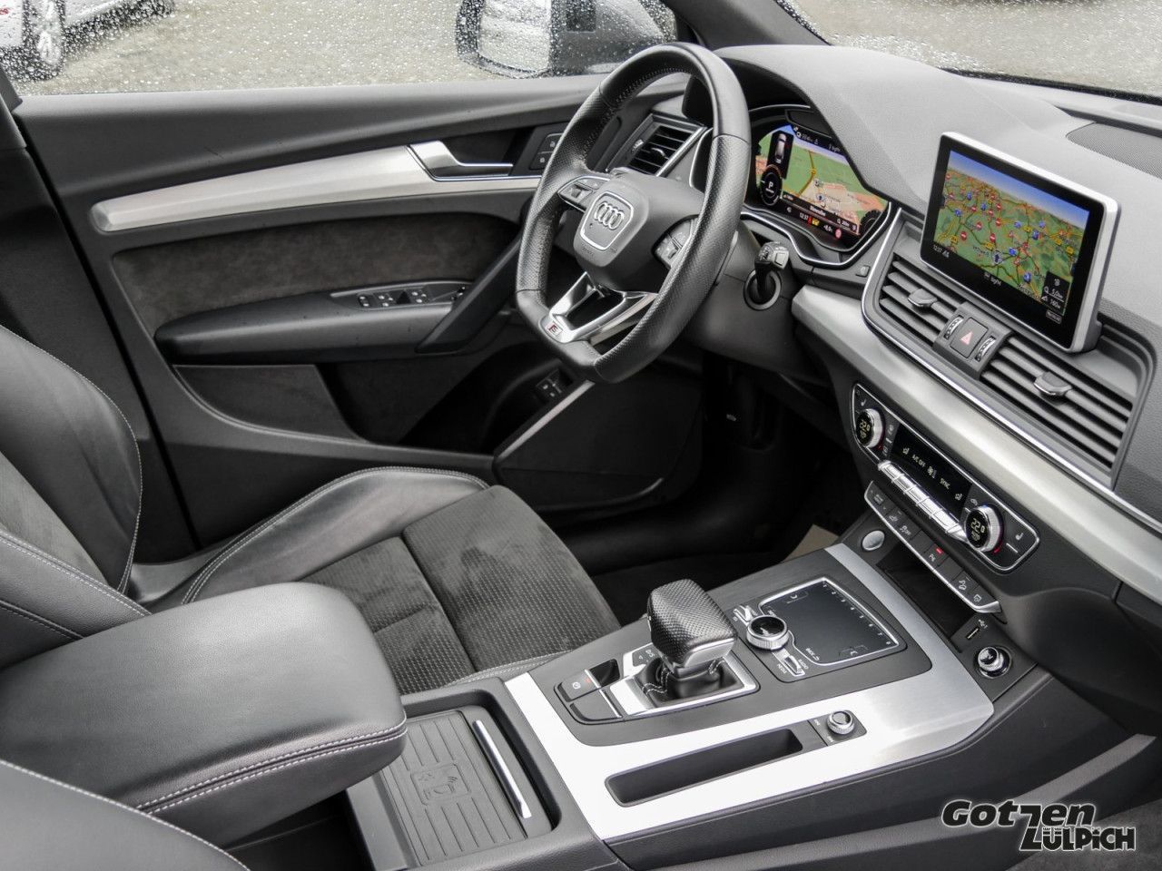 Fahrzeugabbildung Audi Q5 55 TFSI e quattro Hybrid sport Navi Matrix