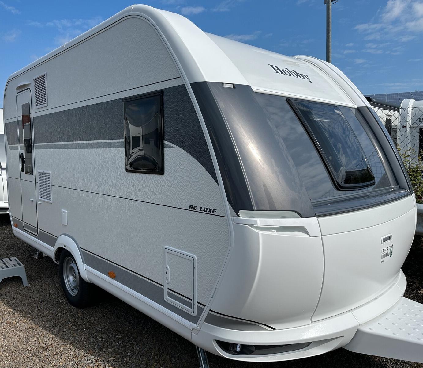 Hobby De Luxe 400 SFe Modell 2025; Auflastung 1500kg