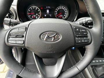 Fahrzeugabbildung Hyundai i10 1.0 Connect & Go NAVI KAMERA SHZ