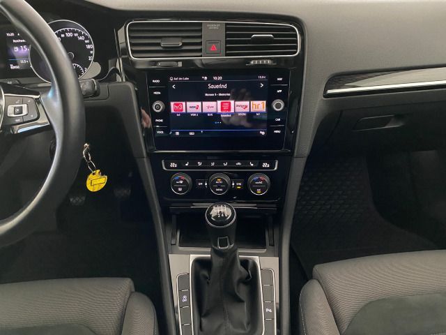 Golf VII Highline R-Line 1.5 TSI LED+NAVI
