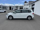 Volkswagen Touran 2.0 TDI Comfortline Navi ACC LR-HZG SHZ P - VW Gebrauchtwagen