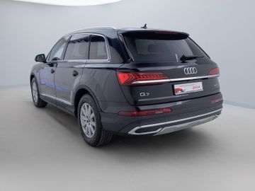 Audi Q7 - 7