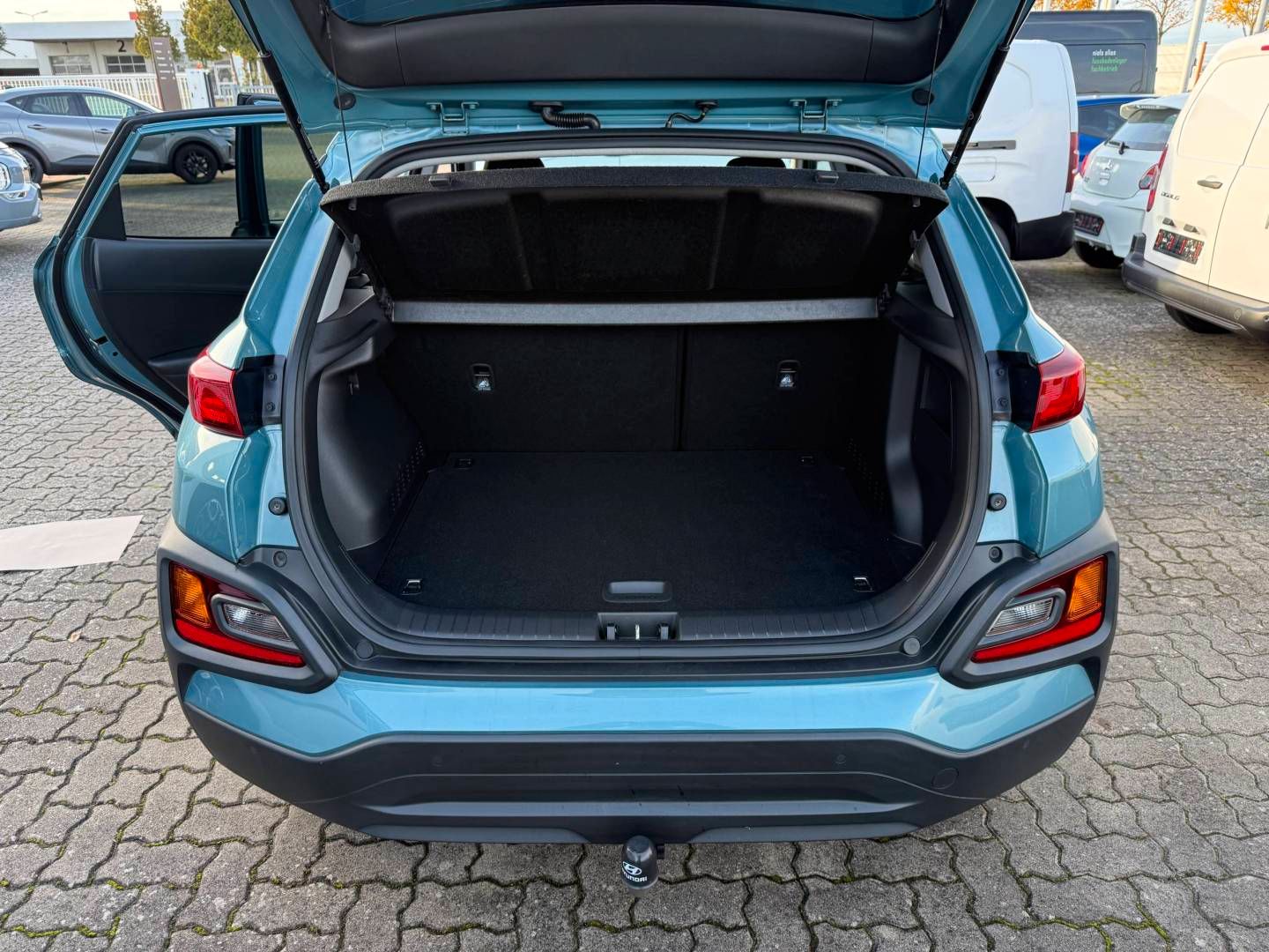 Fahrzeugabbildung Hyundai KONA 1.0 T-GDi TREND 17' Alu, LED, Sichtpaket