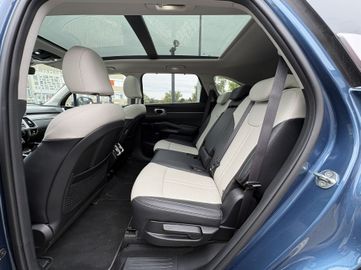 KIA Sorento - 12