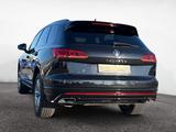 Volkswagen Touareg 3.0 TDI R-Line 4Motion+AHK+RFK+Matrix+AC - Volkswagen Touareg: R Line