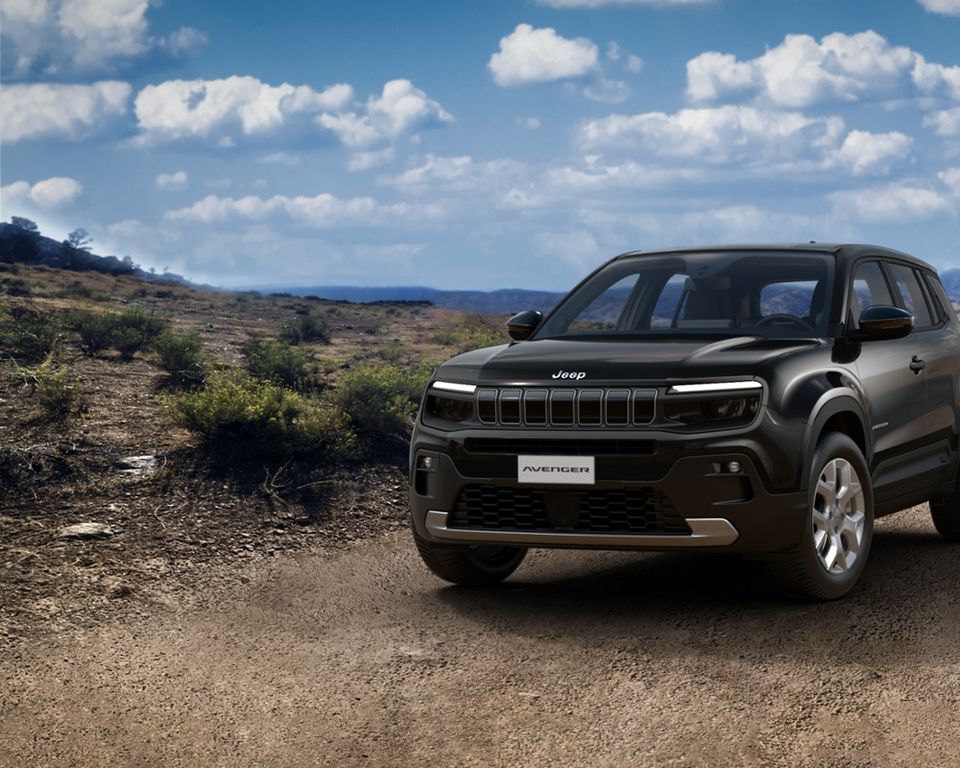 Avenger e-Hybrid MJ26 ALTITUDE 1.2l T3 48V