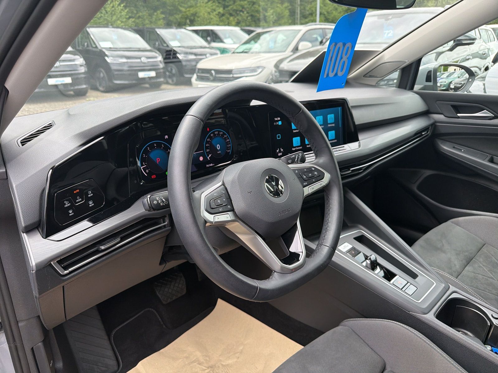 Golf Variant Style eTSI DSG Navi PANO Matrix AZV