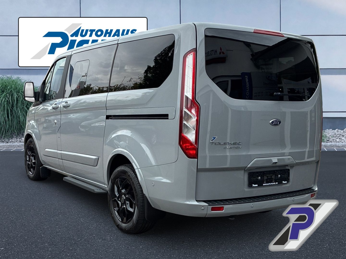 Ford Tourneo Custom 320 L1 Titanium RAPTORGRILL+Bi-XE imagem 3