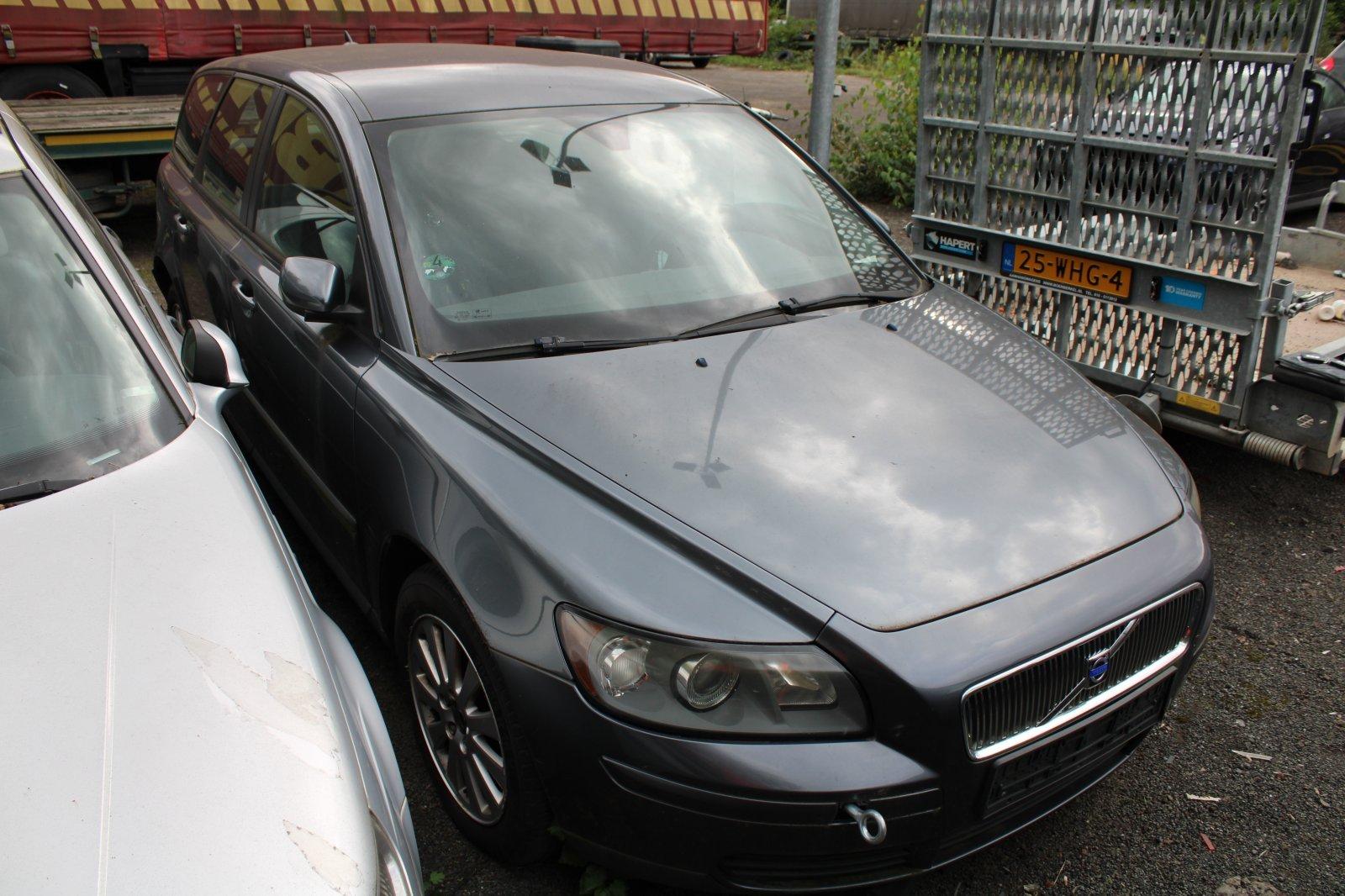 Volvo V50, 2005