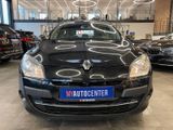 Renault Megane III Lim. 5-trg. BOSE Edition *NAVI*KLIMA* - Renault Megane mit Diesel-Antrieb: Limousine