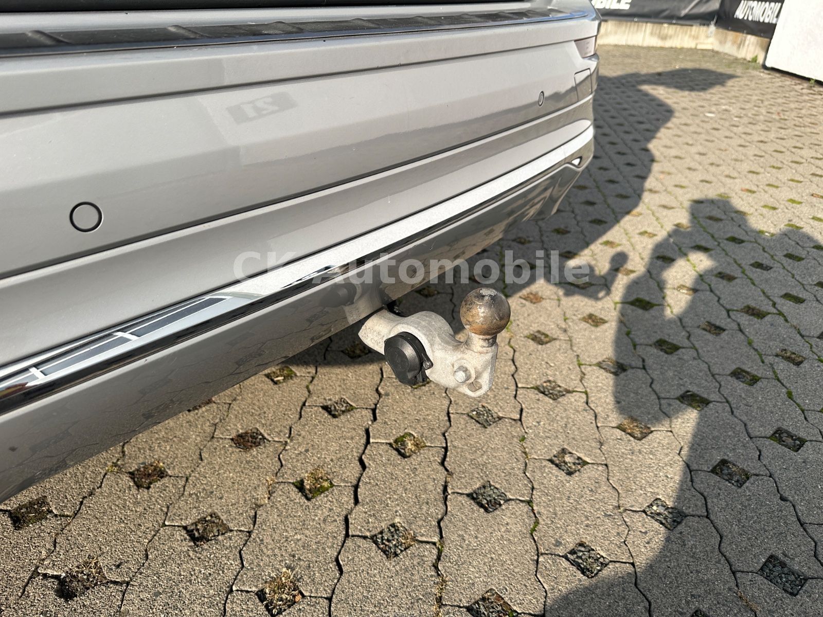 Fahrzeugabbildung Volvo XC60 B5 UltimateBright AWD/Head-Up/Pano/360°/AHK