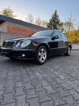 Mercedes-Benz Mercedes E350 4-Matic - Mercedes-Benz E 350 aus 2006: 4matic