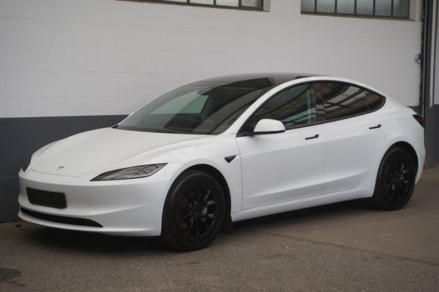 Tesla Model 3 Long Range AWD  *Highland*19-Zoll*Mwst. 