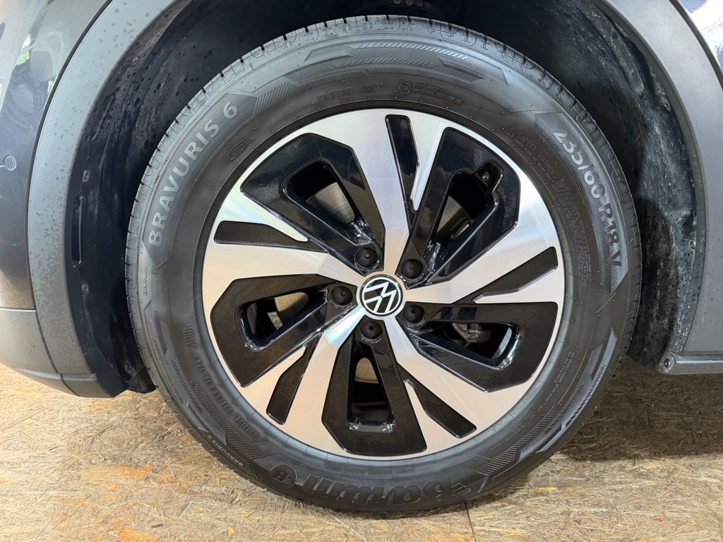 Volkswagen ID.4 — fotografia 3