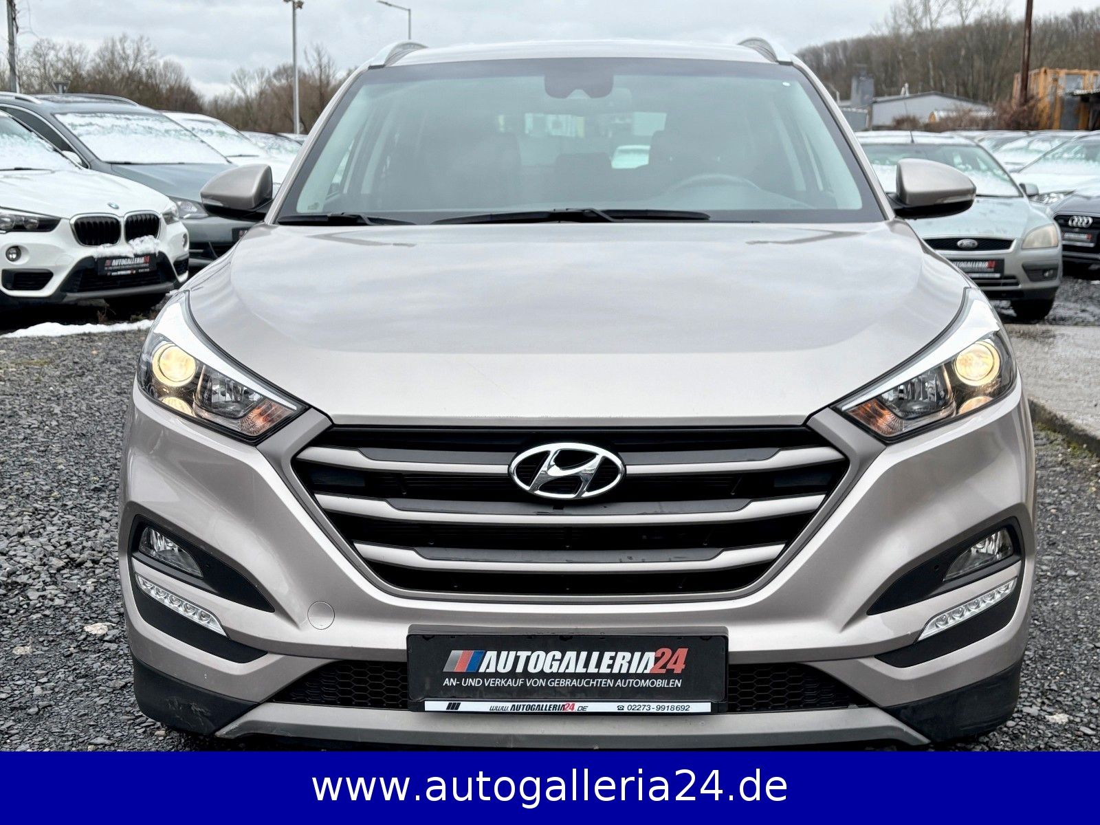 Fahrzeugabbildung Hyundai Tucson 1.6 blue 2WD Navi AHK SHZ Kamera LED 2.HD