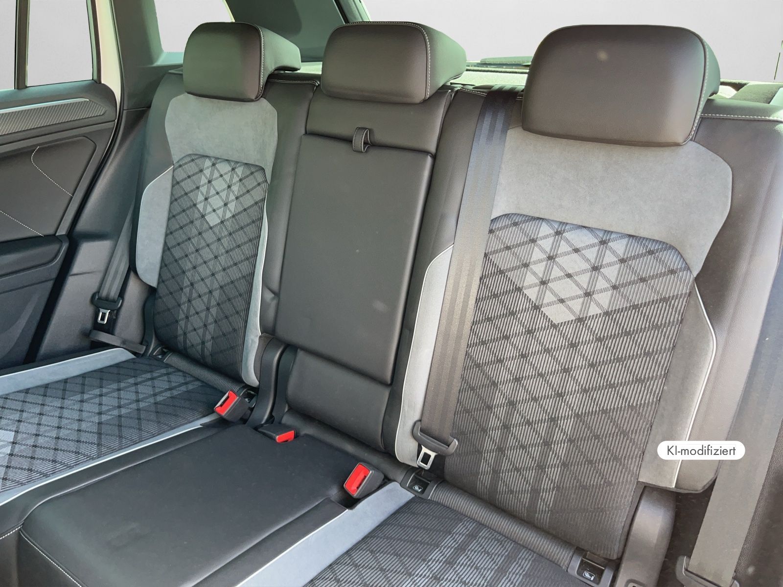 Volkswagen Tiguan - Bild 15