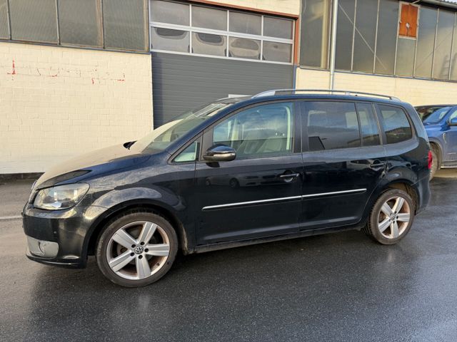 Volkswagen Touran Highline 1.HAND/PANORAMA/NAVI/7-SITZER