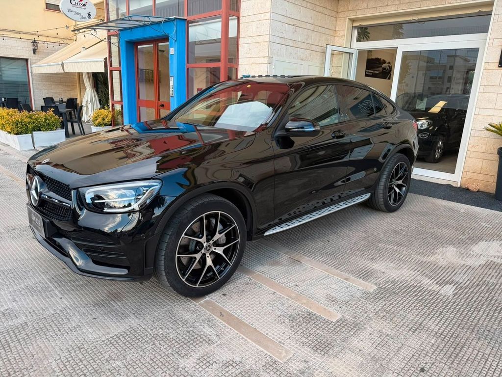 Image of Mercedes-Benz GLC 220