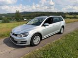 Volkswagen Golf VII Variant Trendline BlueTDI - Volkswagen Golf: V Trendline