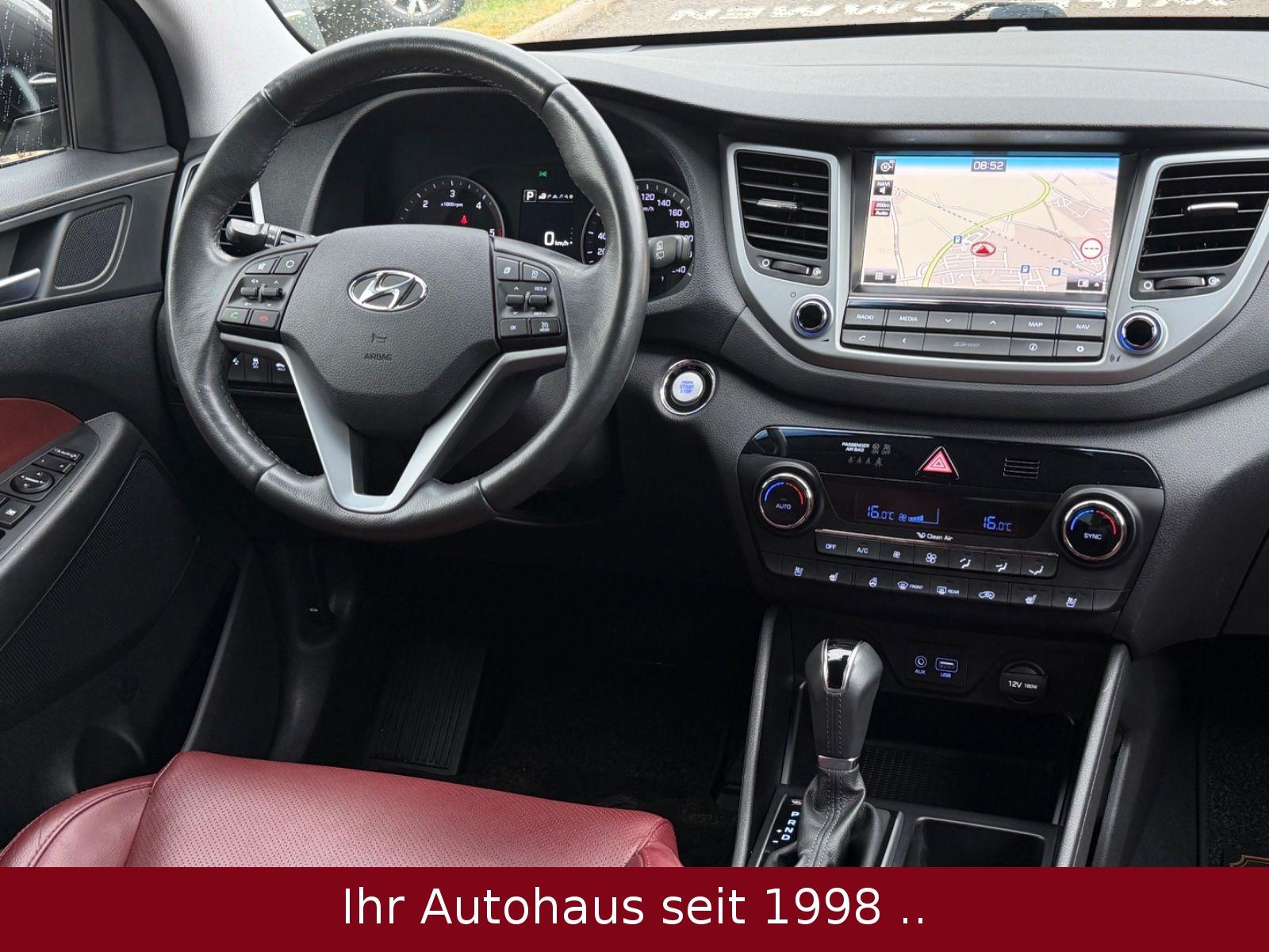 Hyundai Tucson 1.7 CRDi Premium Aut. *LED/AHK/CAM/LEDER*
