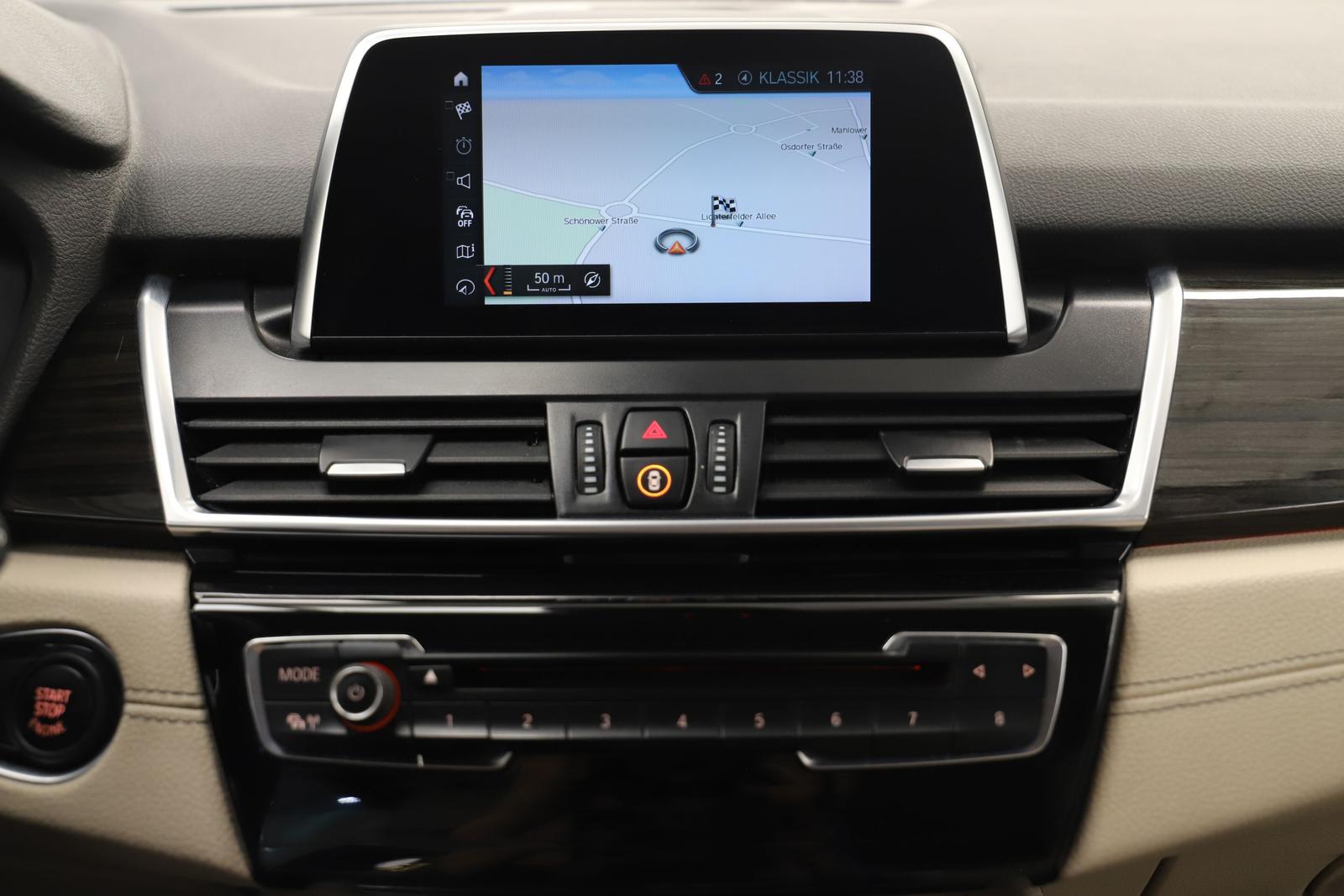 BMW 218i Gran Tourer 1.5 140PS Automatik Luxury Line
