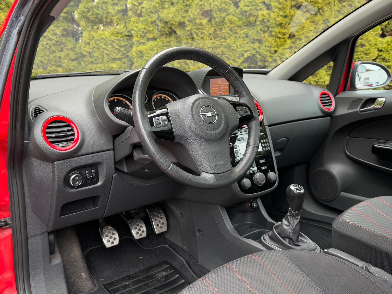 Fahrzeugabbildung Opel Corsa 1.3D Color OPC-Line SPORT+PANO+SHZ+TEMP+LM