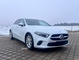 Mercedes-Benz A 220 d DCT . lauf. Mercedes Garantie, 8 bereift - Mercedes-Benz A 220 von privat